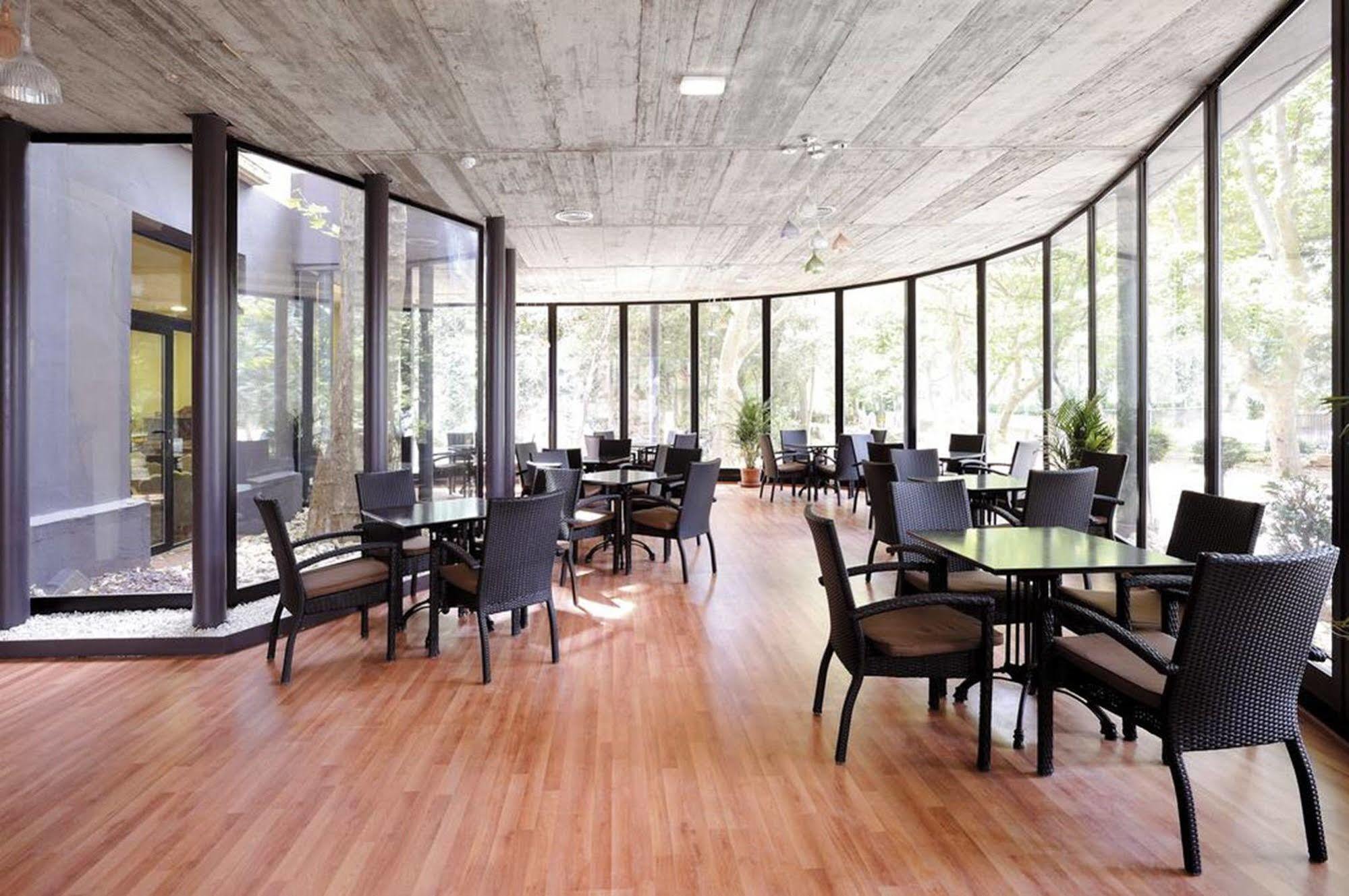 Hotel Balneario Seron Jaraba Exterior photo